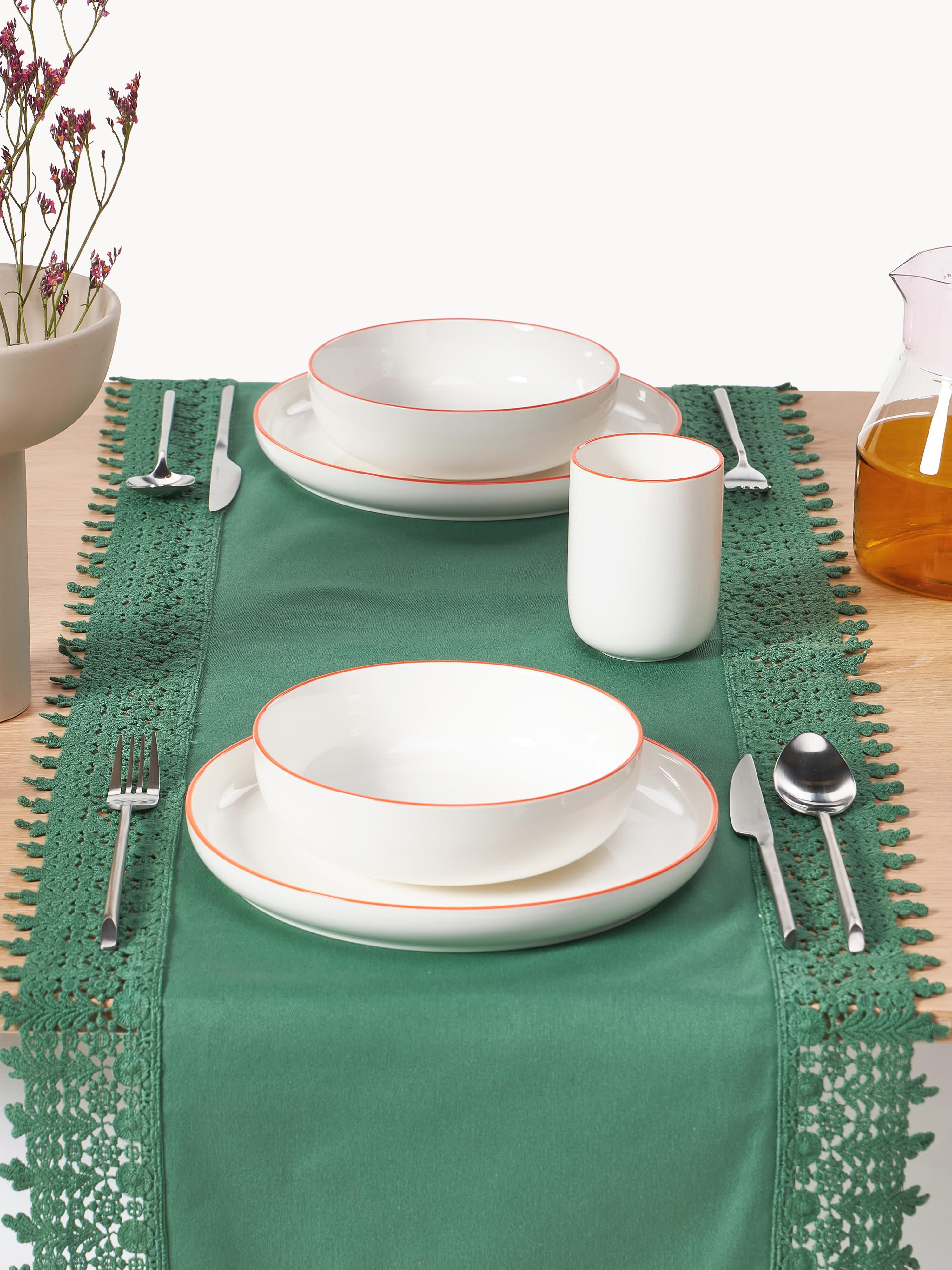 Tafelloper Flavia met kantrand