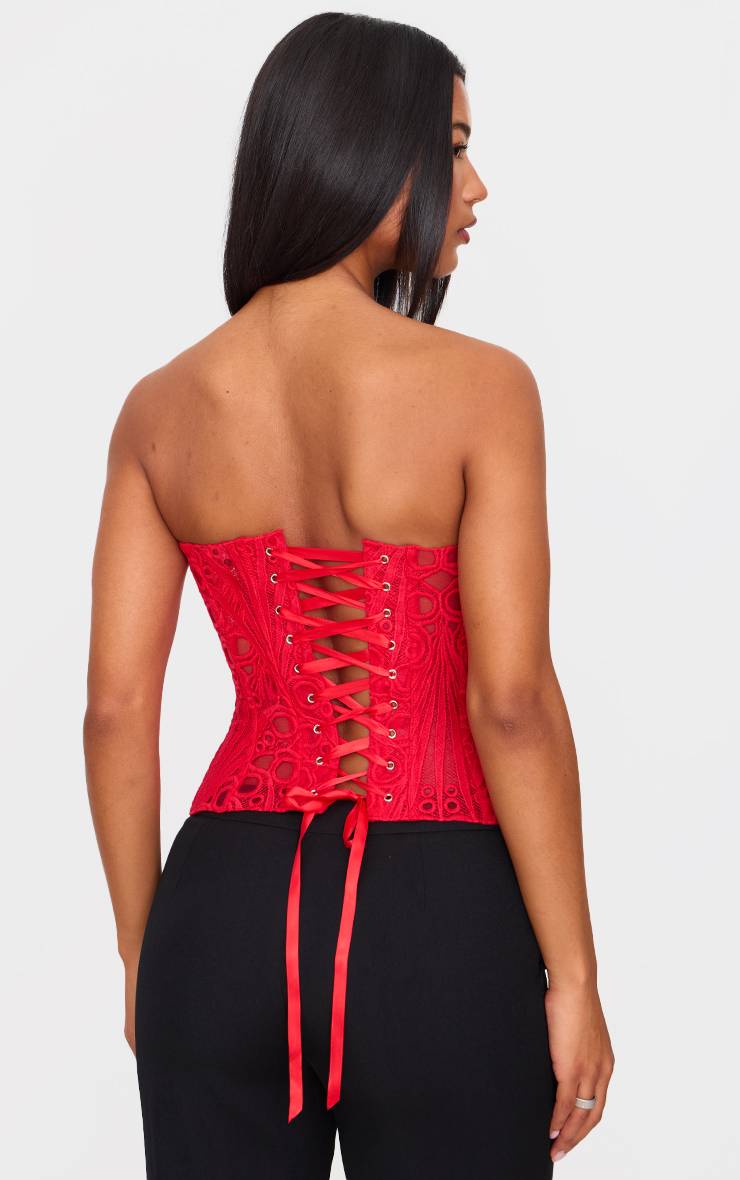 Rouge Corset En Dentelle Florale Transparente Texturée