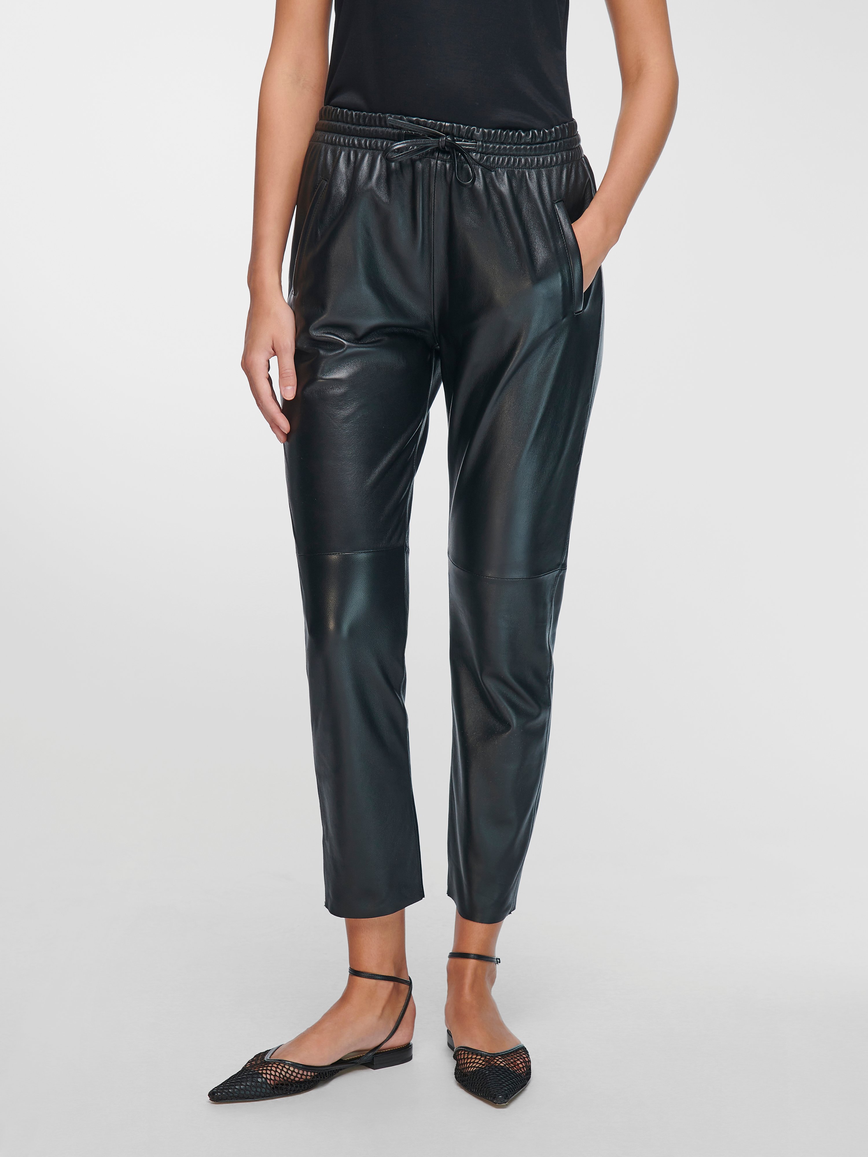 Knöchellange Lederhose