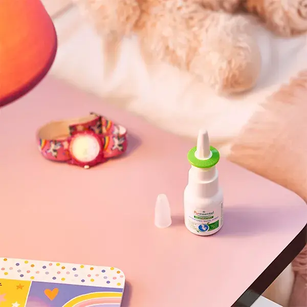 Spray Nasal Descongestionante Respiratório Puressentiel com Óleos Essenciais Orgânicos 15ml