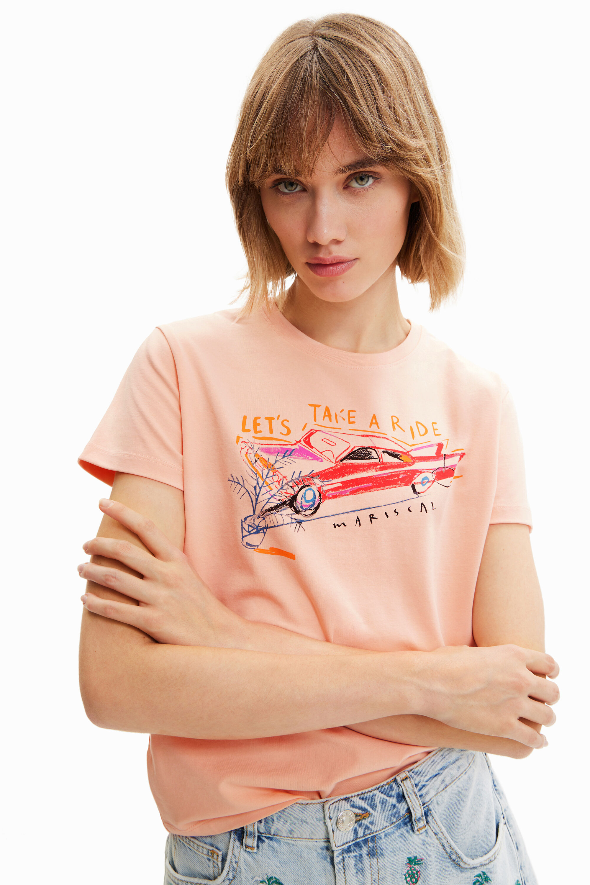T-shirt slim illustration