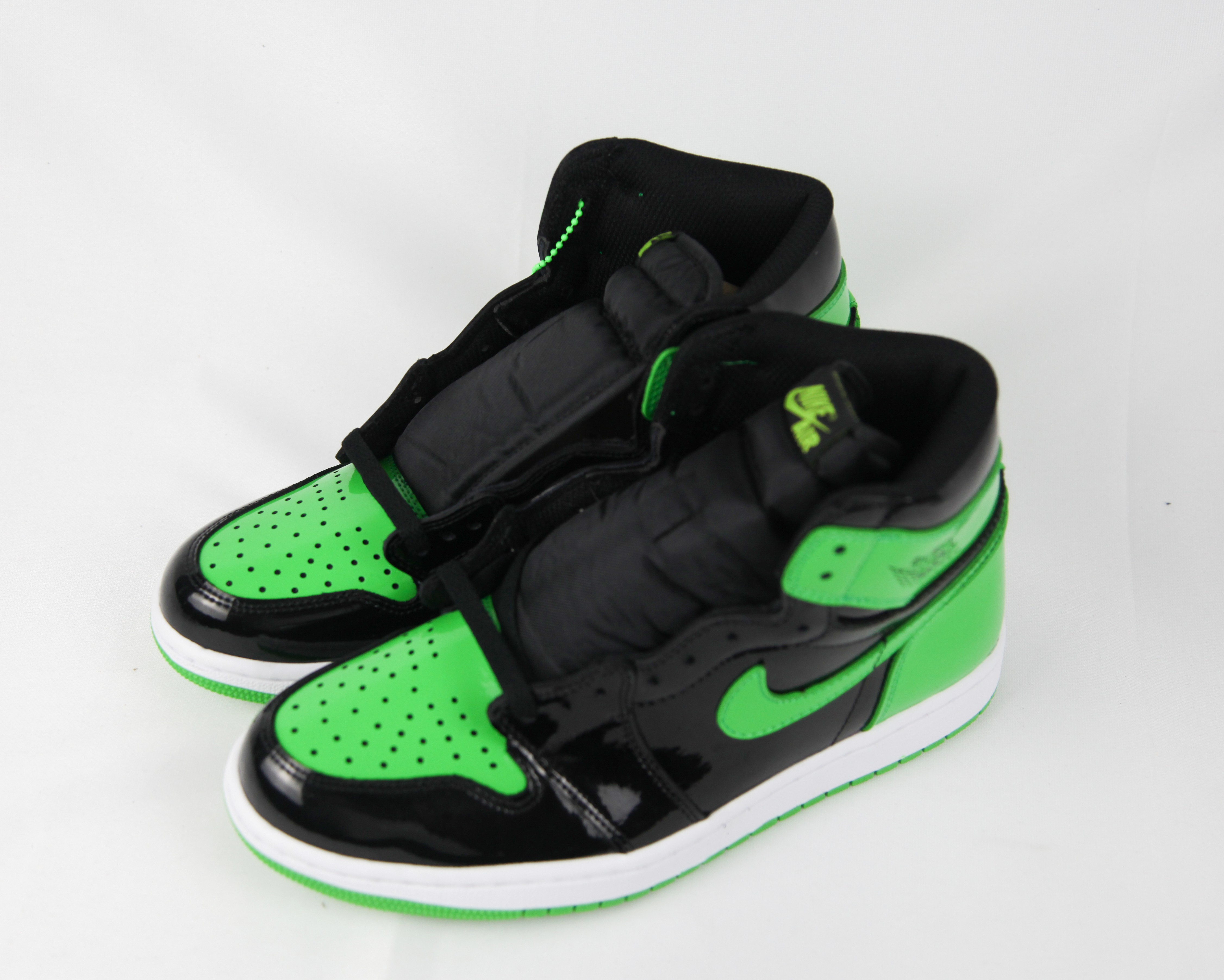 Jordan 1 Retro High OG Patent Green