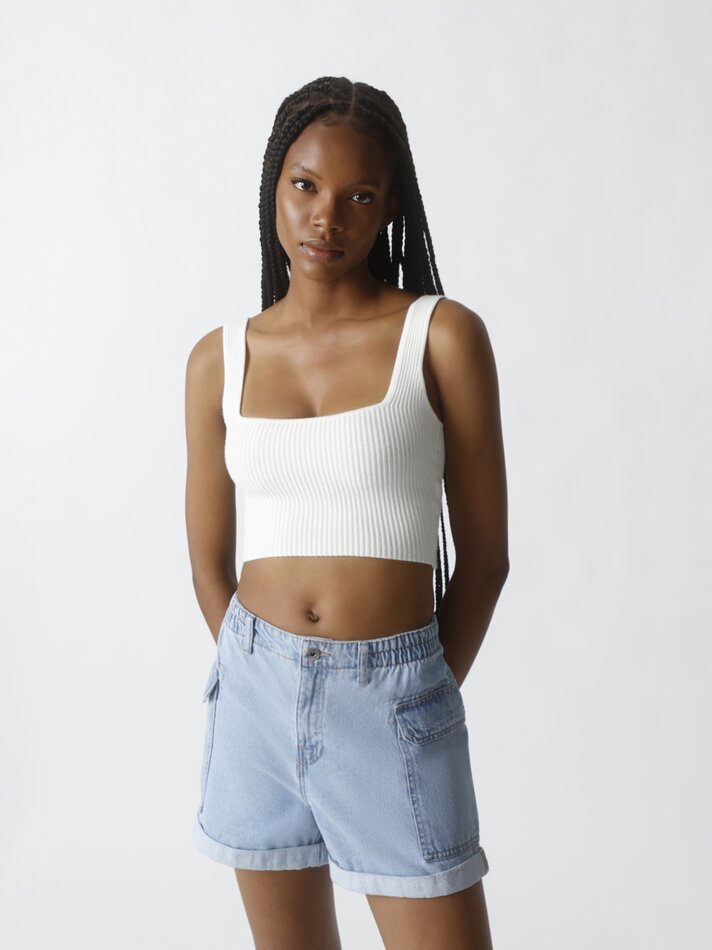 Shorts cargo em denim - Azul claro