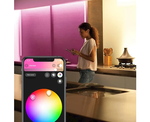 Philips Hue Lightstrip Plus V4 EMEA 2m base kit (with plug)