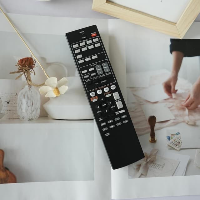 Udskiftning af fjernbetjening til RAV521 til Yamaha Audio/Video Receiver