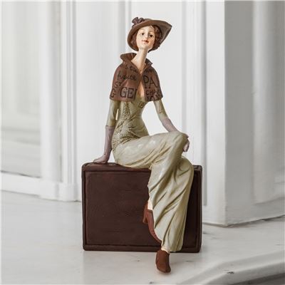 Statuette décorative femme assise
