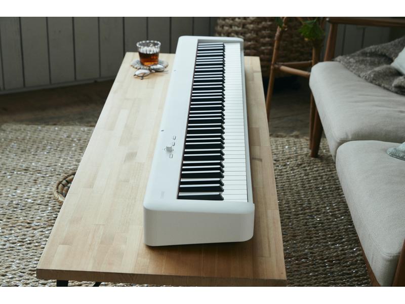 Casio E-Piano CDP-S110WE Weiss Das Einsteigermodell der CDP-S Digitalpiano-Serie mit gewichtetem Scaled-Hammer-Action-Keyboard II mit 88 Tasten