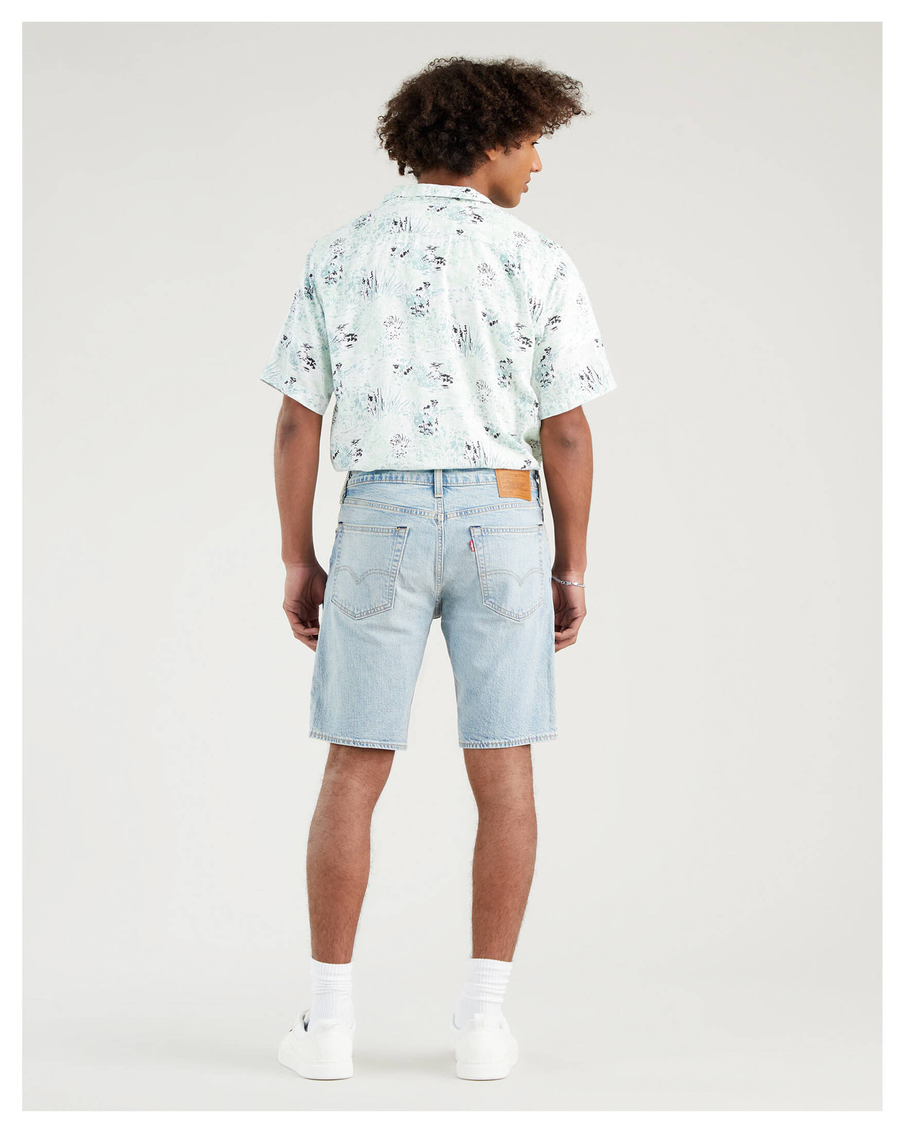Levi's®| Herren Jeansshorts 405 STANDARD SHORT PUNCH LINE