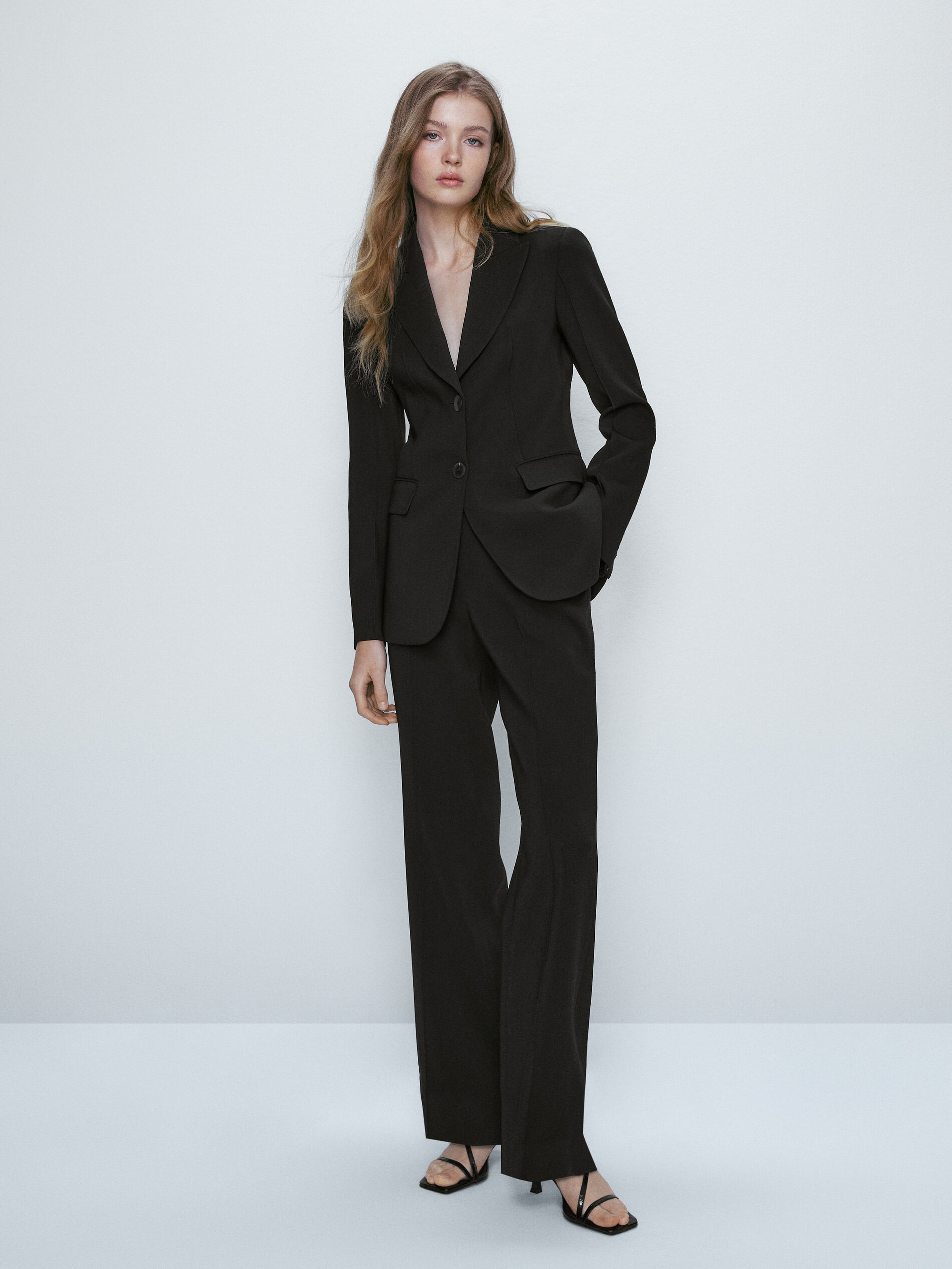 Calça pantalona preta corte reto - NEGRO
