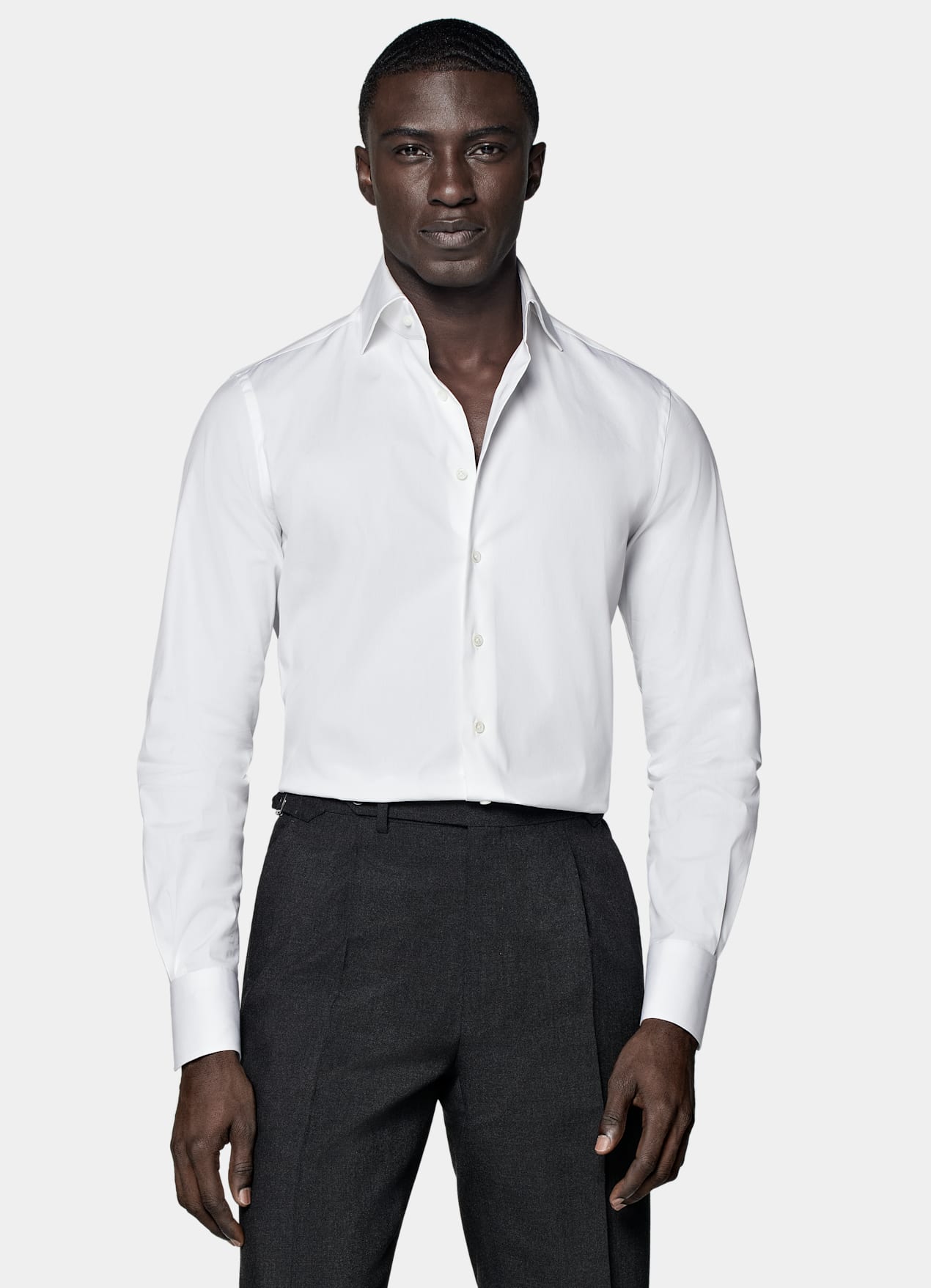 Chemise très ajustée en popeline blanche