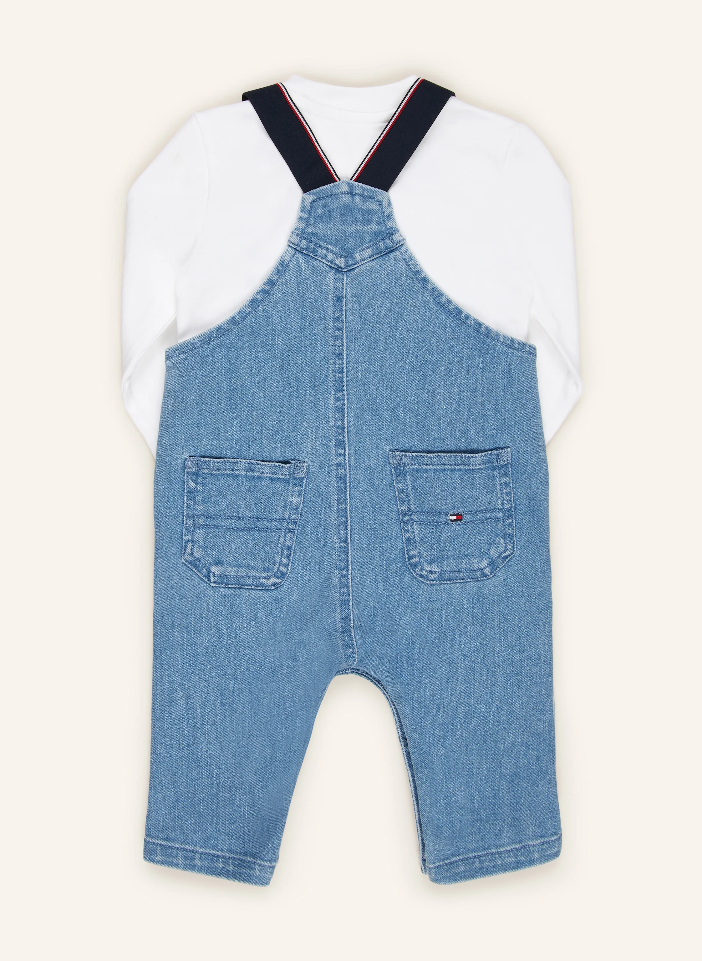 TOMMY HILFIGER Set: Longsleeve und Jeans-Latzhose
