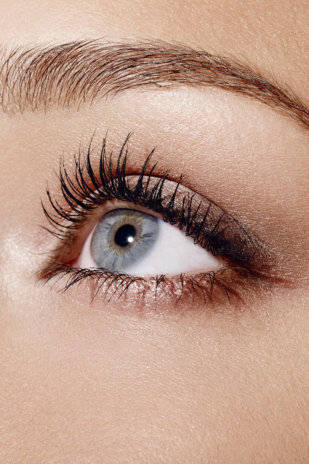 Geen extra volume en heel droog2000 Calorie Dramatic Volume waterproof mascara - 002 Black/Brown