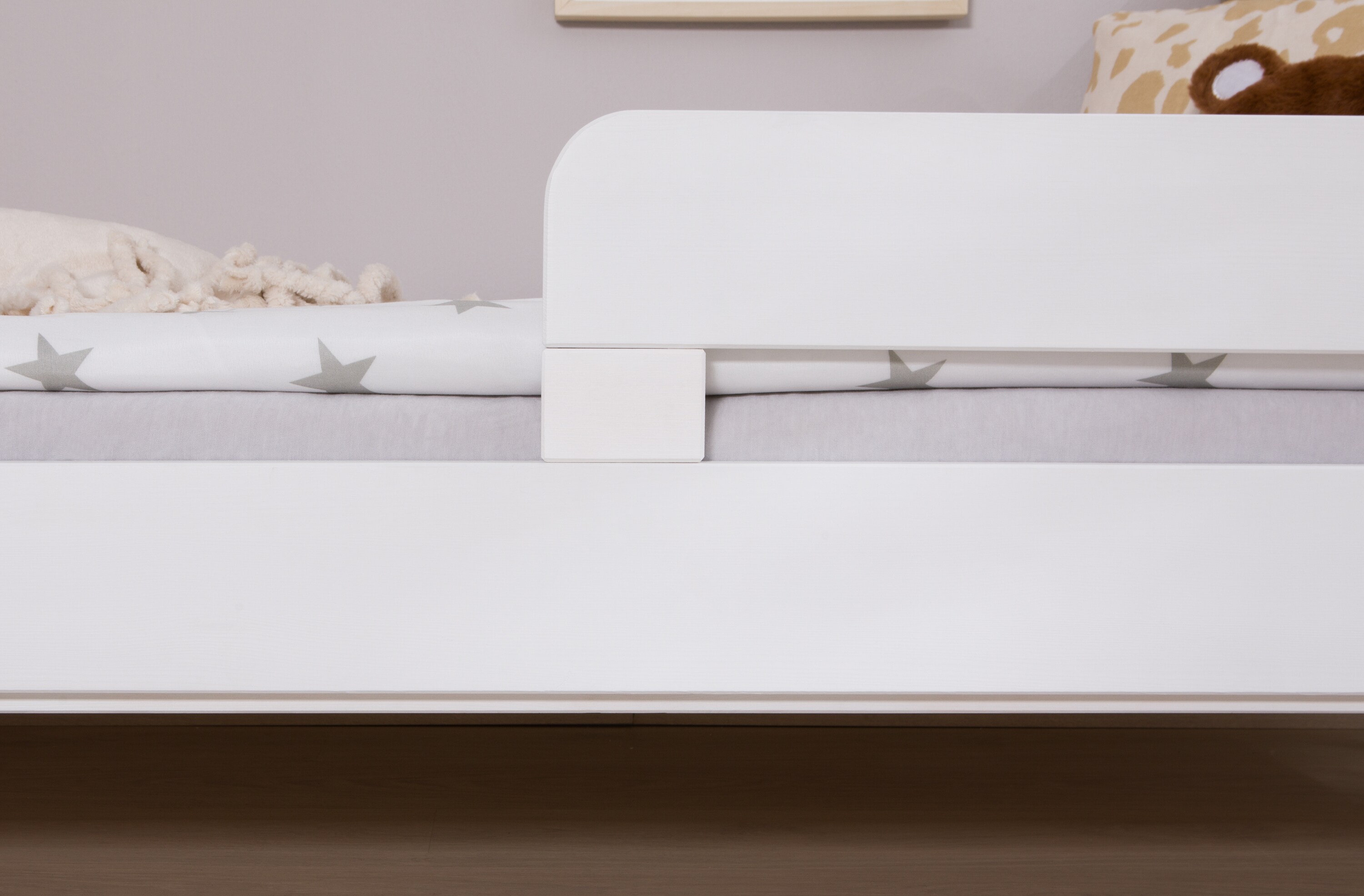 TiCAA Einzelbett Kinderbett Jugendbett, Bennet mit Rausfallschutz & Lattenrost für Schlafzimmer, Kinderzimmer Kiefer Massivholz Bettgestell 90 x 200 cm