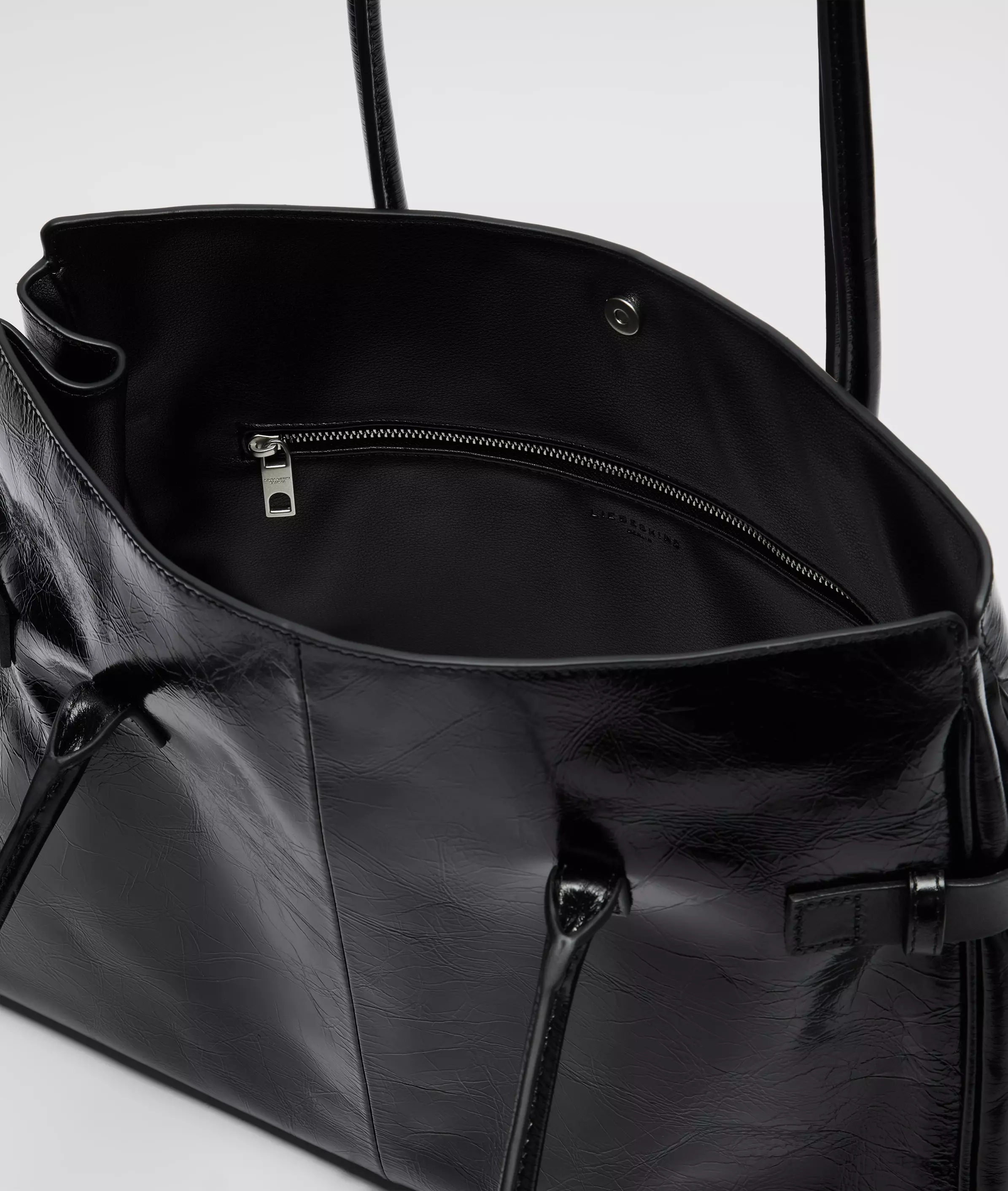 Nori Satchel L Large cowhide leather bag with glossy finish