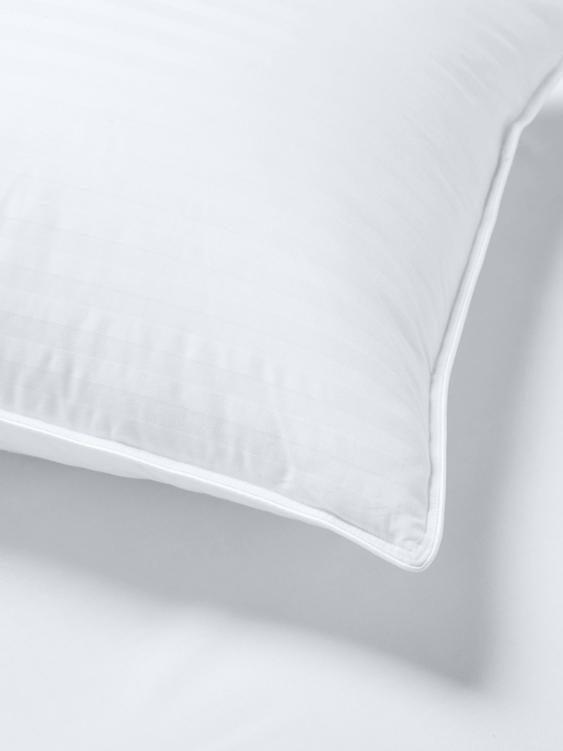 Collection Luxe - Kussen met ganzendons en veren, 100% katoen