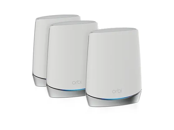 NETGEAR Orbi RBK753 - - Wi-Fi-system - (router, 2 extendere) - op til 5651 sq.ft - mesh - 1GbE - Wi-Fi 6 - Tri-Band