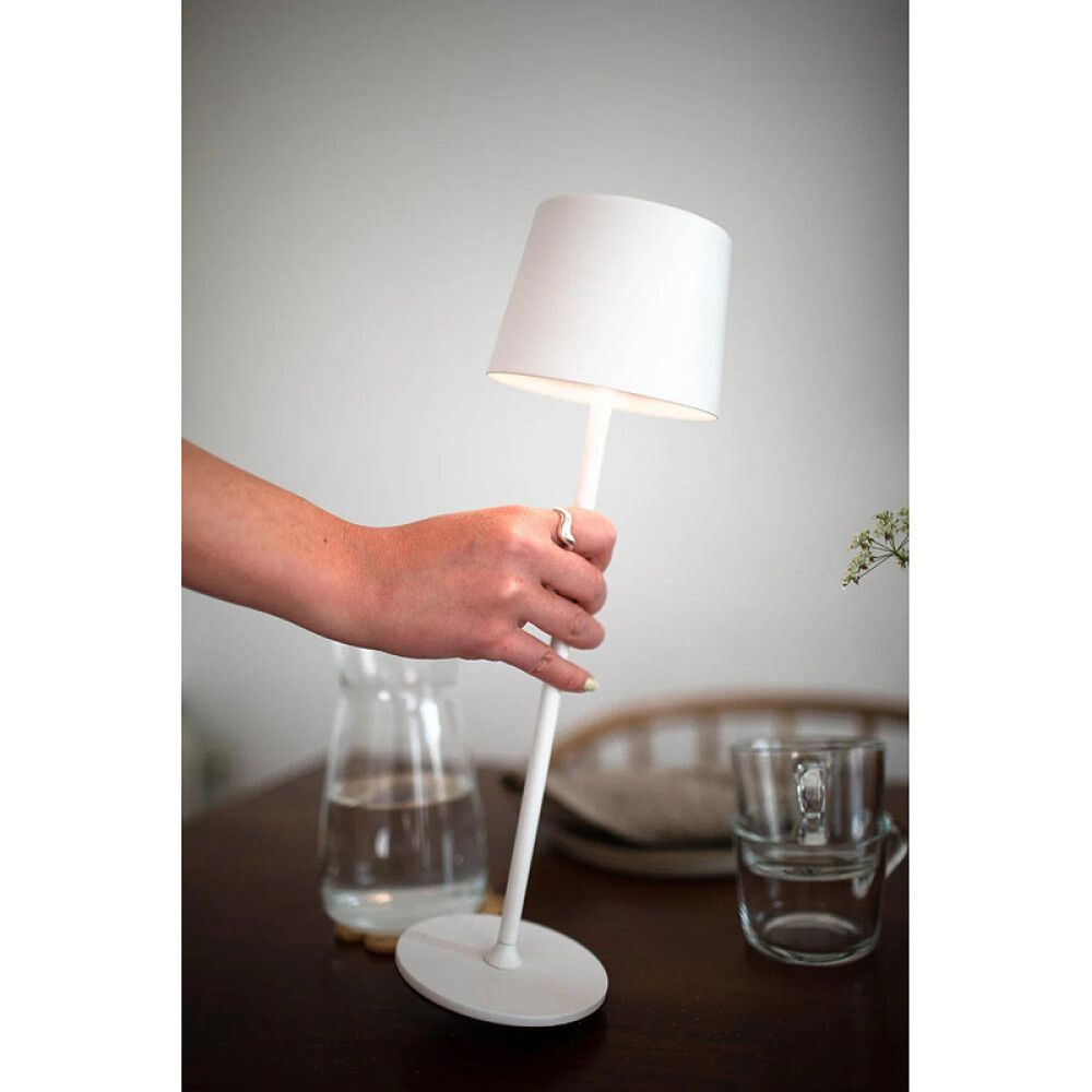 BORDLAMPE MARKSLÖJD FIORE PORTABEL HVIT
