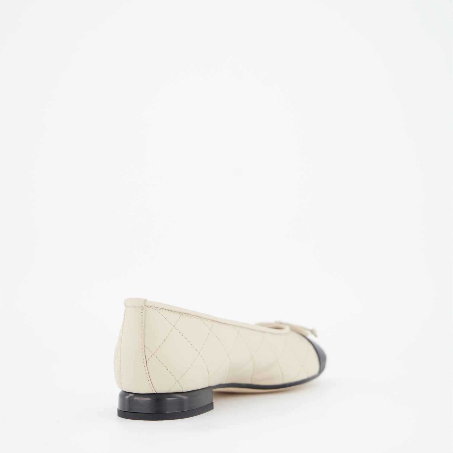 Brunate Ballerinas
