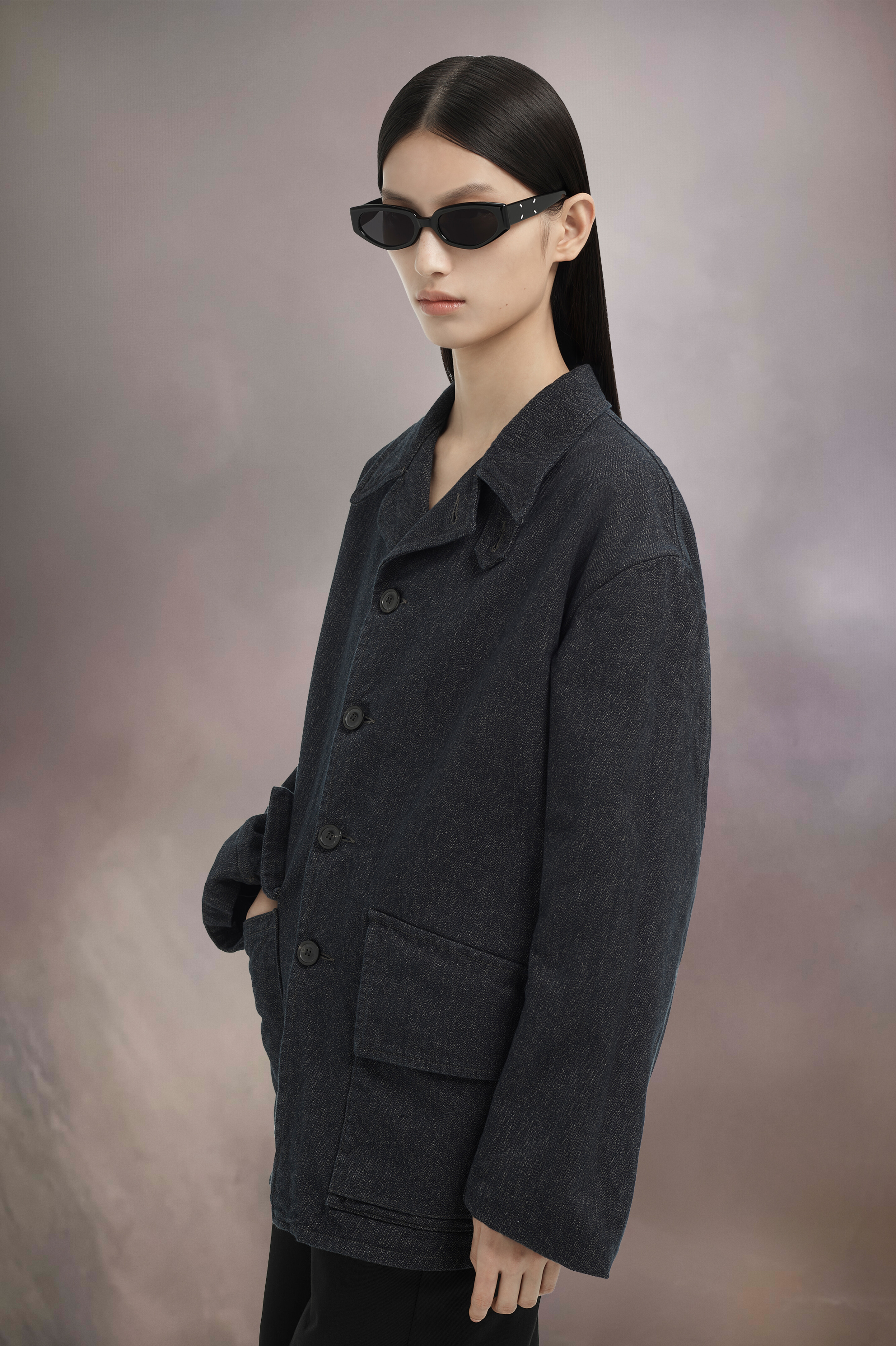 Lunettes de soleil minimalistes noires x Gentle Monster​