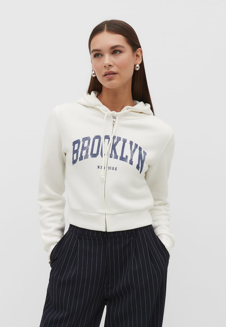 Moletom cropped estampado