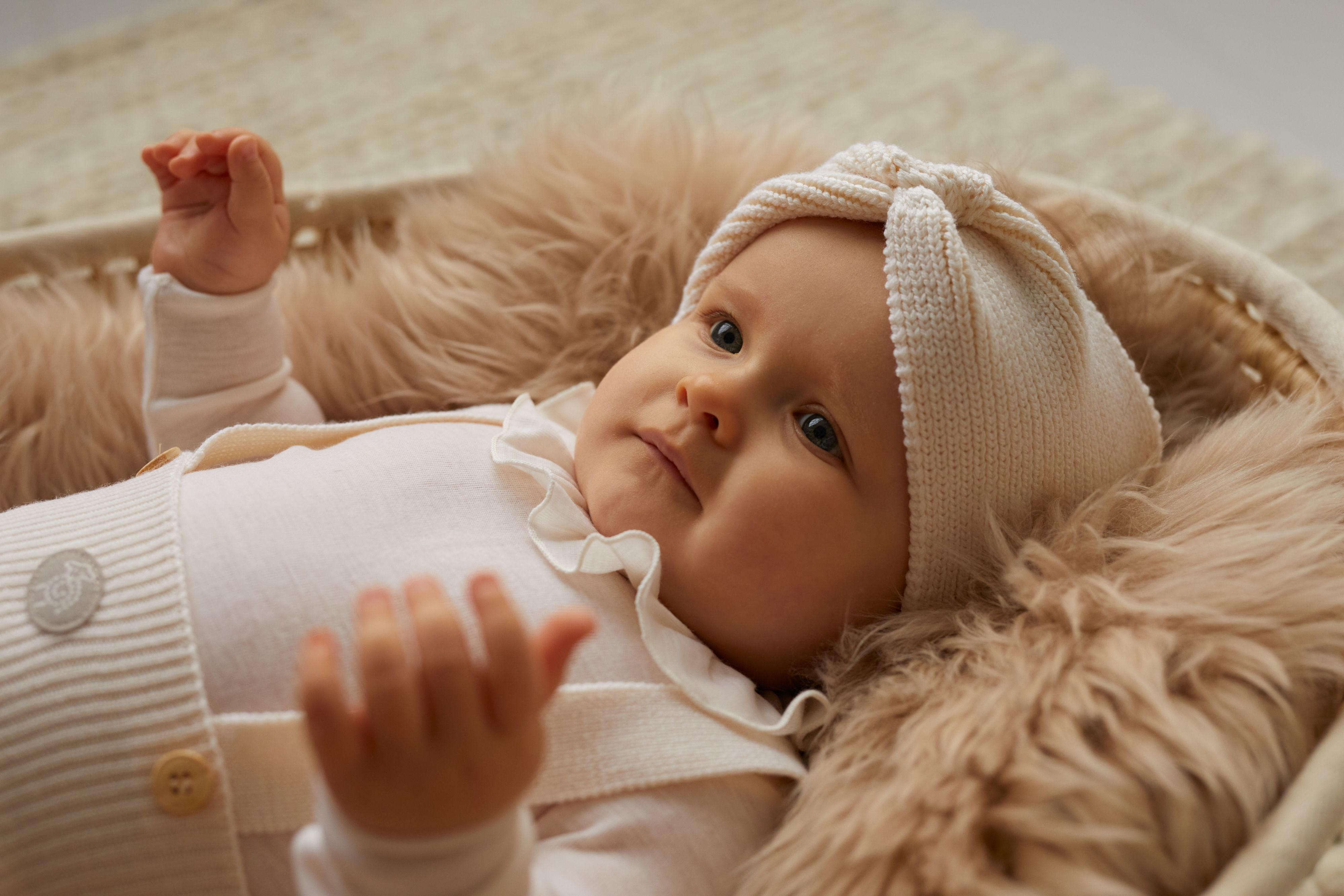 Lillelam Hodebånd Baby Natur<br>Fantastisk myk og behagelig pannebånd i 100% merinoull!