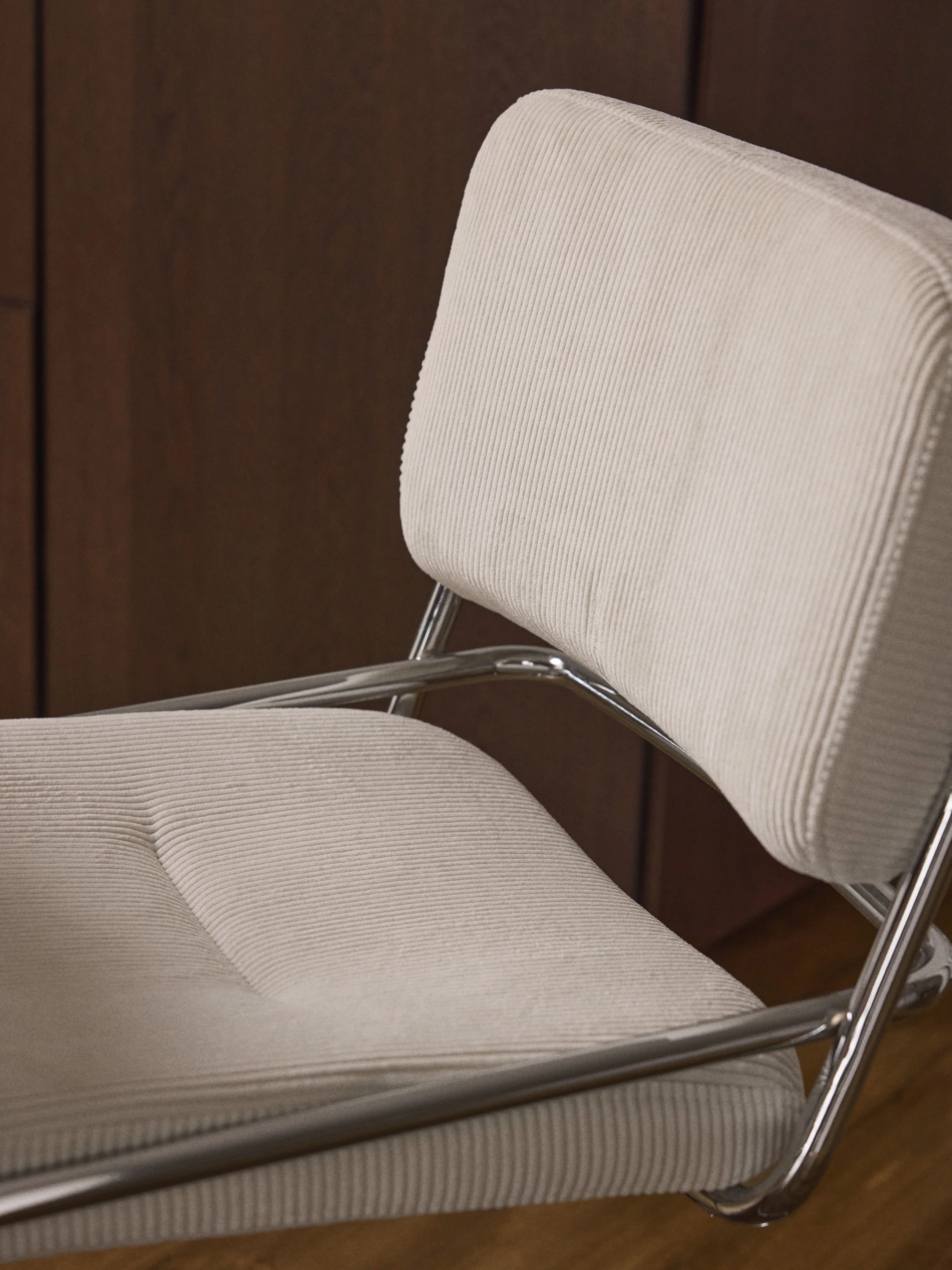 Corduroy cantilever stoel Don