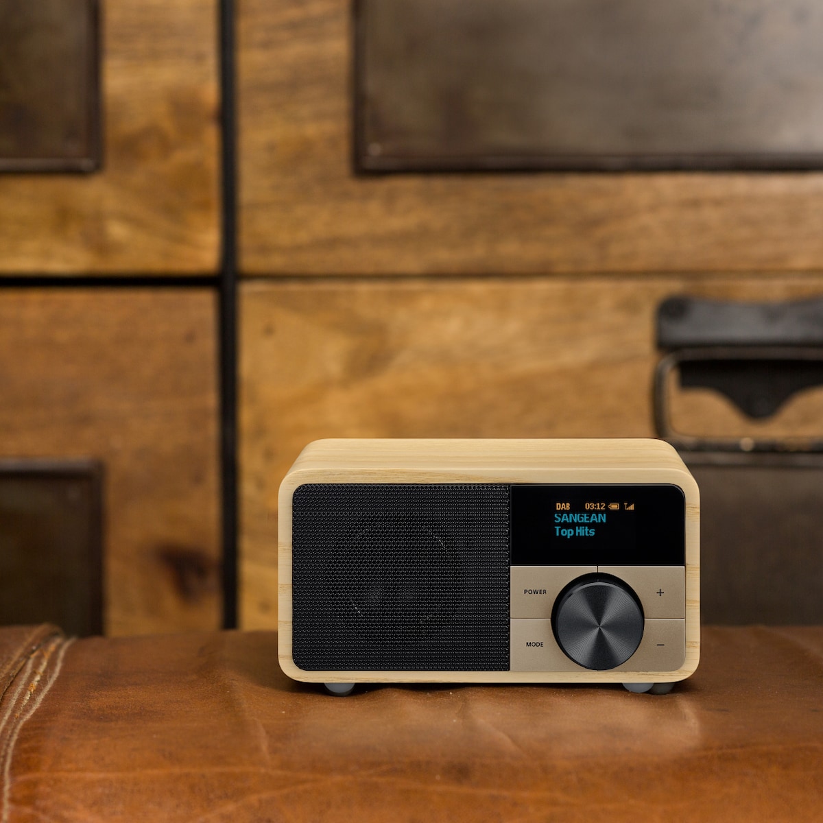 Sangean DDR-7 digitalradio (naturlig tre)