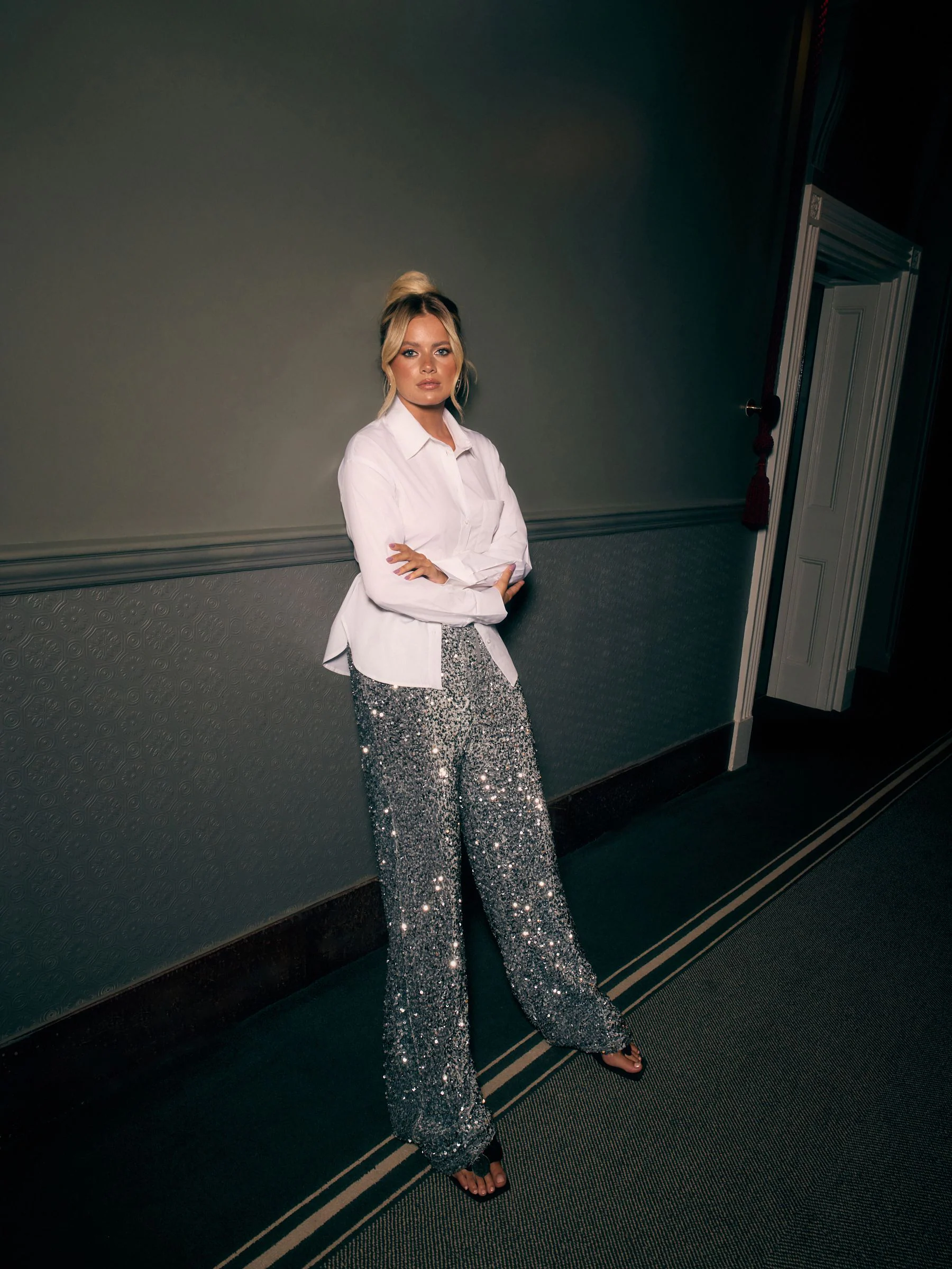 Zilver - Fluwelen broek met wijde pijpen en lovertjes