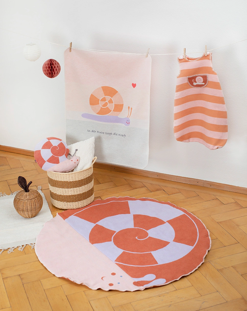 Babydecke JUWEL - SCHNECKE (70x90) in rosa