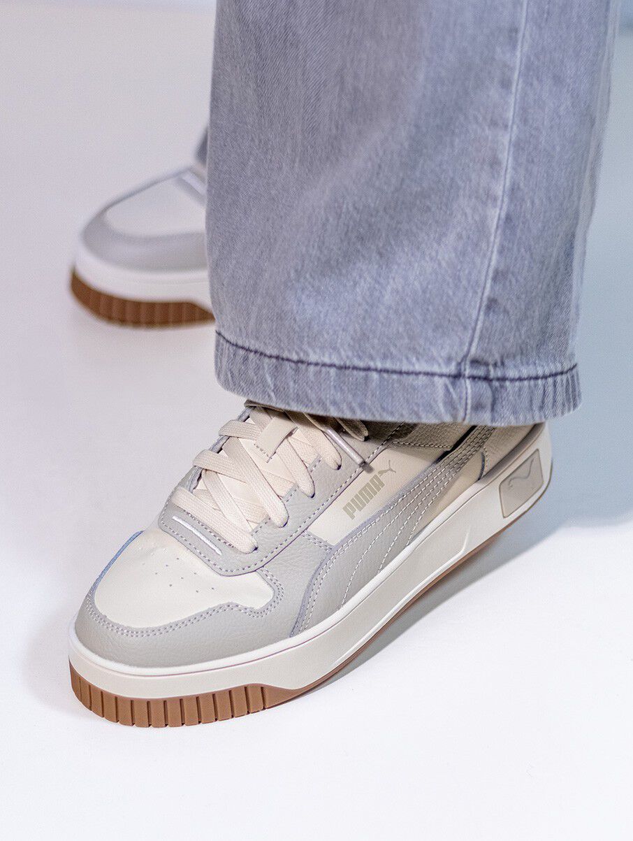 Puma Carina Street beige