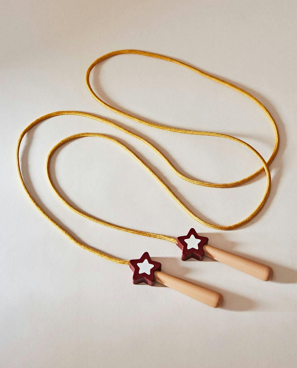 BRINQUEDO DE CORDA DE PULAR ESTRELA