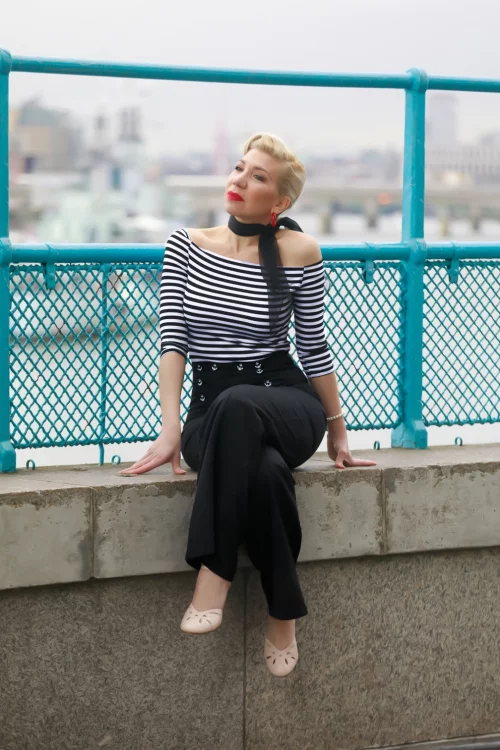 Banned Retro Stay Awhile broek in zwart