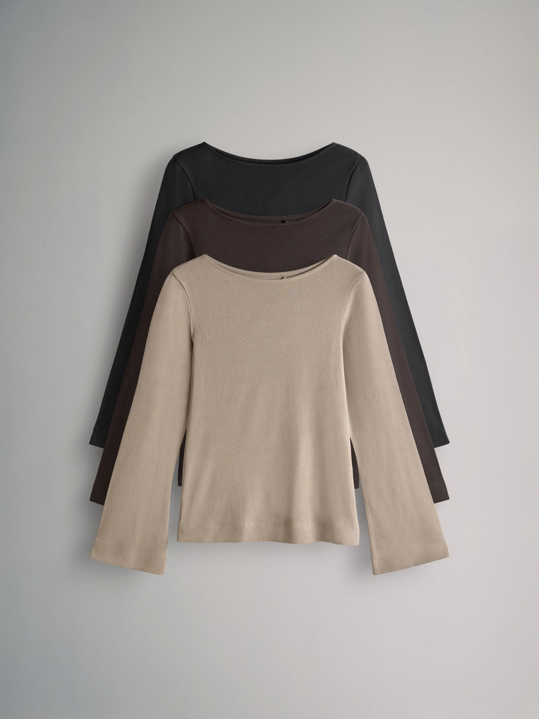 Zwart/chocoladebruin/neutraal - The Set 3 Pack Ribbed Flare Sleeve T-Shirts