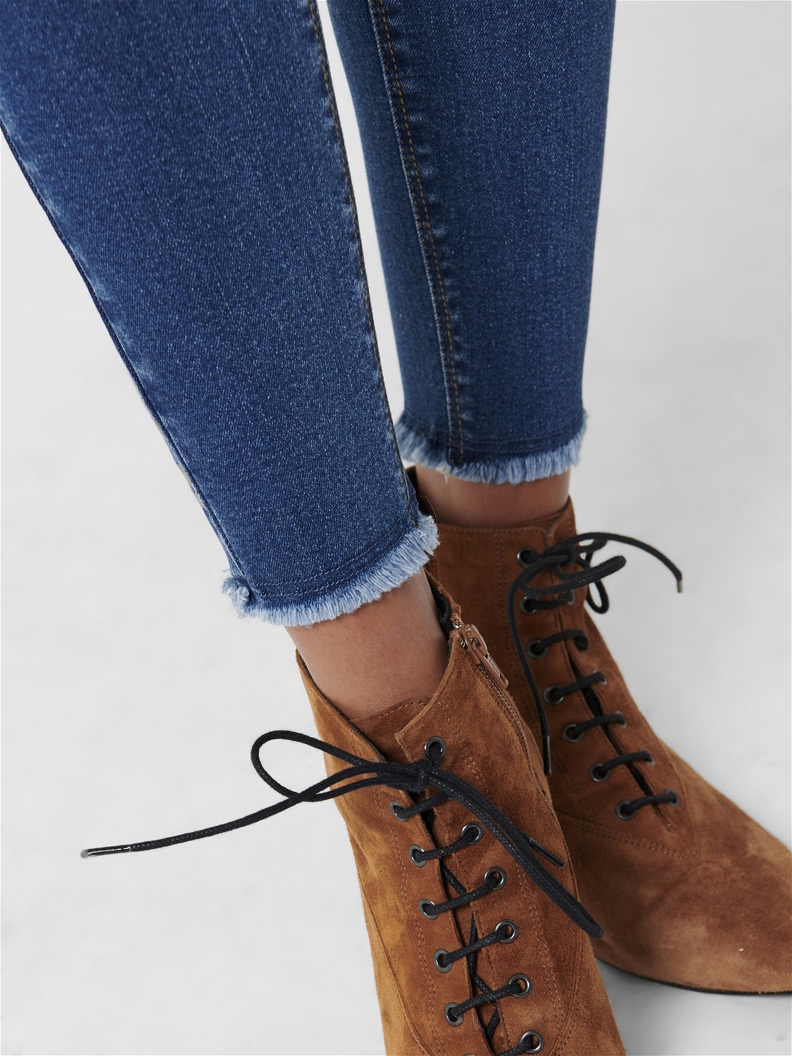 JDYSONJA Mittlere Taille Skinny Fit Jeans Medium Blue Denim