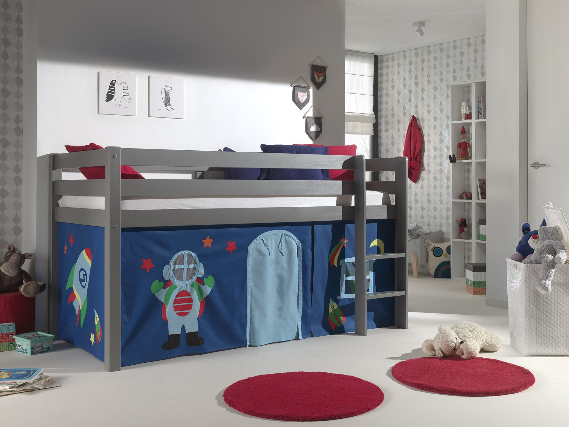 Spielbett Pino mit Textilset Vorhang versch. Designs
