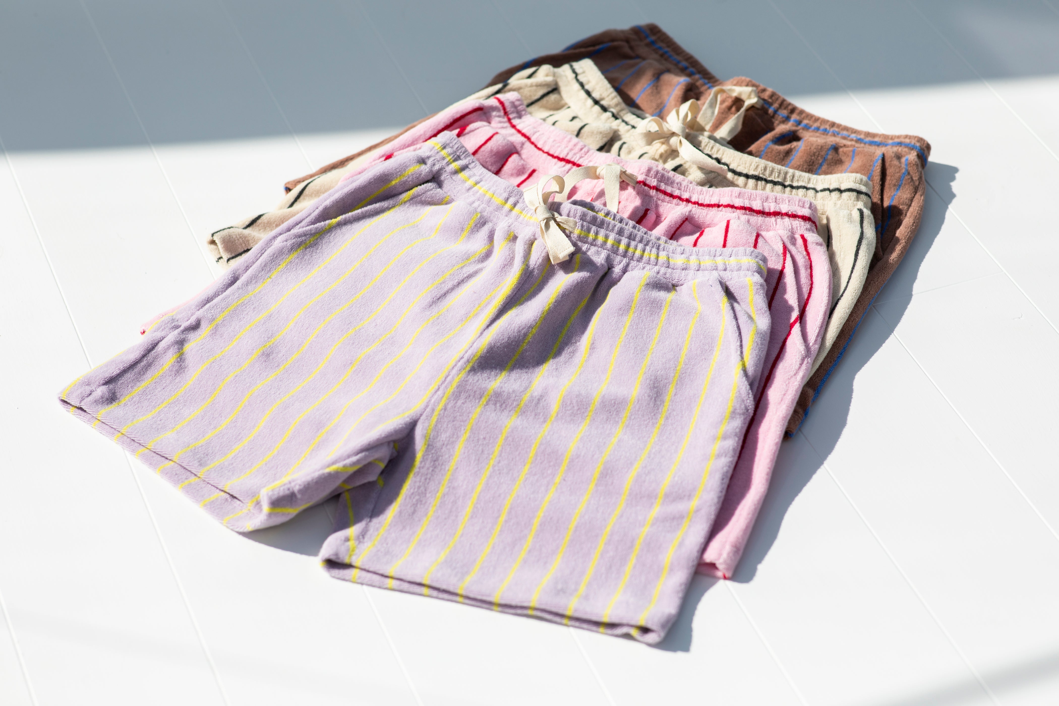 Bongusta  Naram Gym Shorts - Creme & Ink