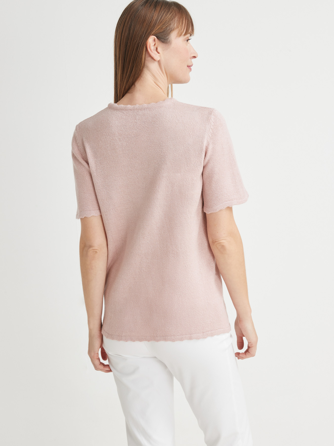 Pull brodé manches courtes