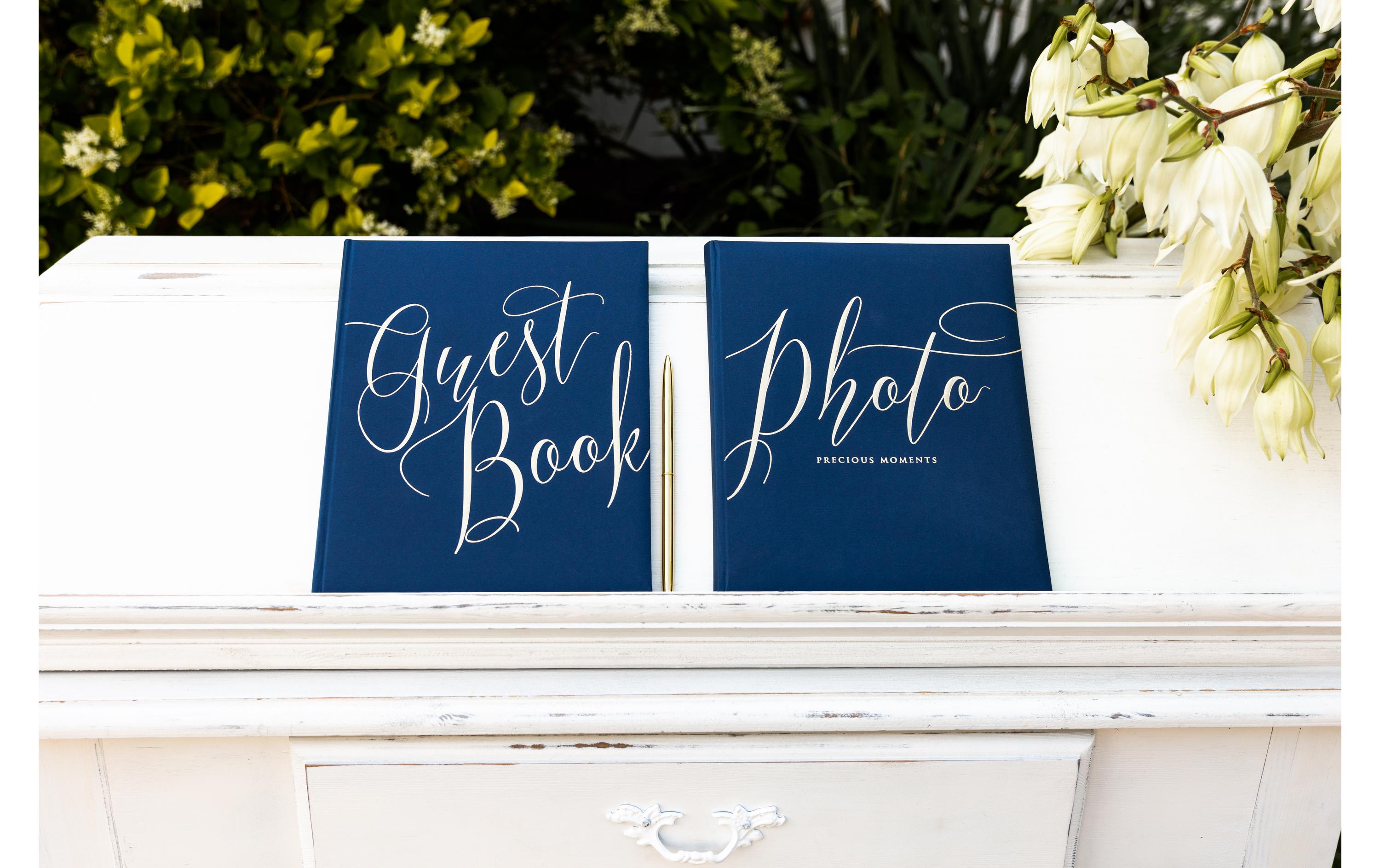 Gästebuch Guest Book 20 x 24.5 cm, Blau/GoldGuest book als Erinnerung an die Hochzeit, den Geburtstag, die Einweihungsfeier oder die Babyshower