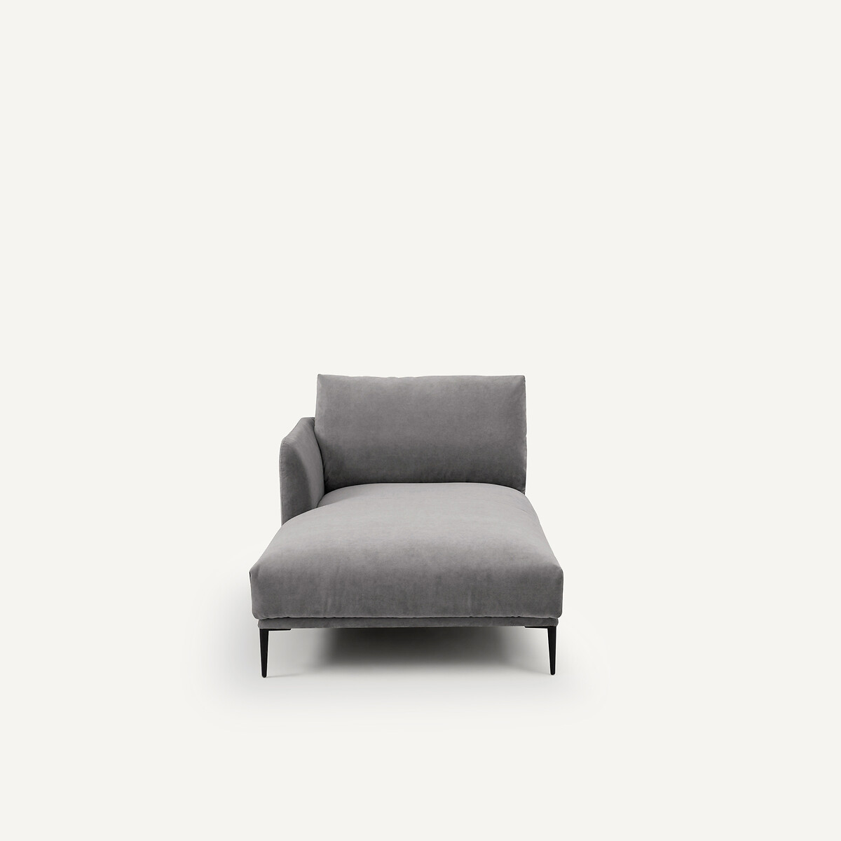 AM.PM<br>Cadeira longa com acabamento stonewashed, design Oscar E.Gallina