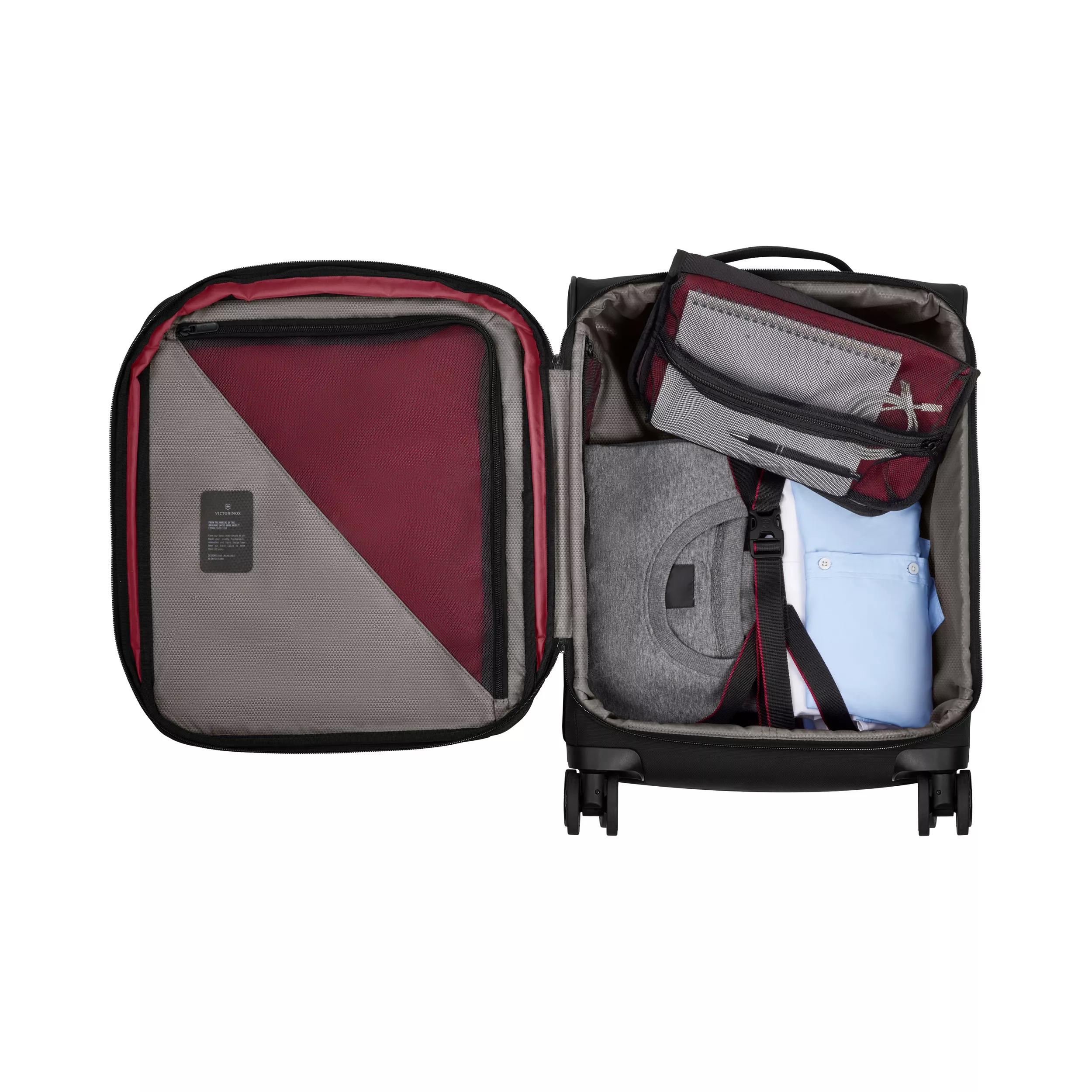 Crosslight Global Softside Carry-On-schwarz
