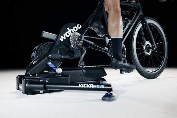KICKR MOVE WiFi Hometrainer Direktantrieb  schwarz