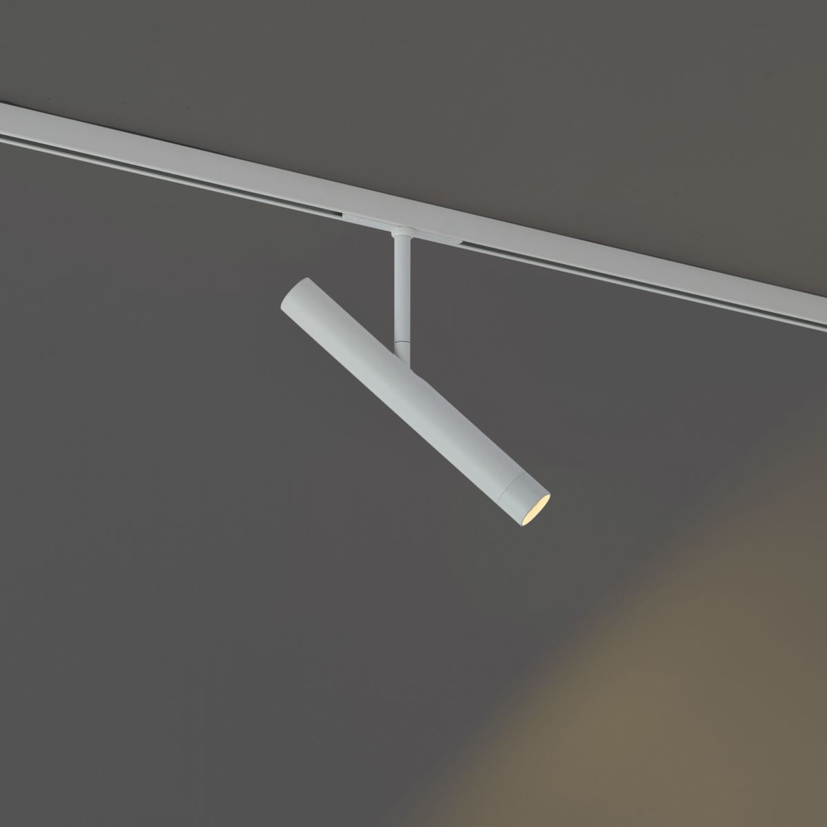 Moderne spot wit voor railsysteem 1-fase - Slimline Avery