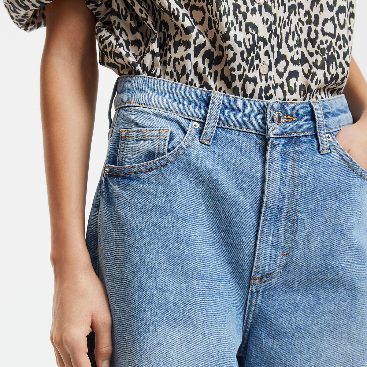 COLEÇÕES LA REDOUTE<br>Loss, afgeronde ballonjeans