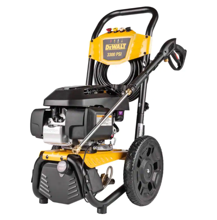 Lavadora de alta pressão a gasolina DEWALT de 3300 PSI e 2,4 GPM com água fria e motor HONDA GCV200.