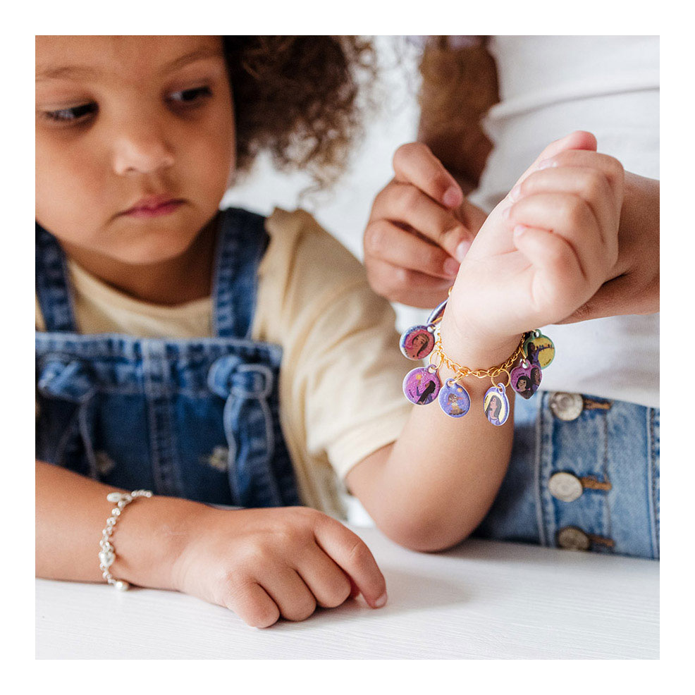 Disney Wish - Glitter Armbanden met Bedels Maken