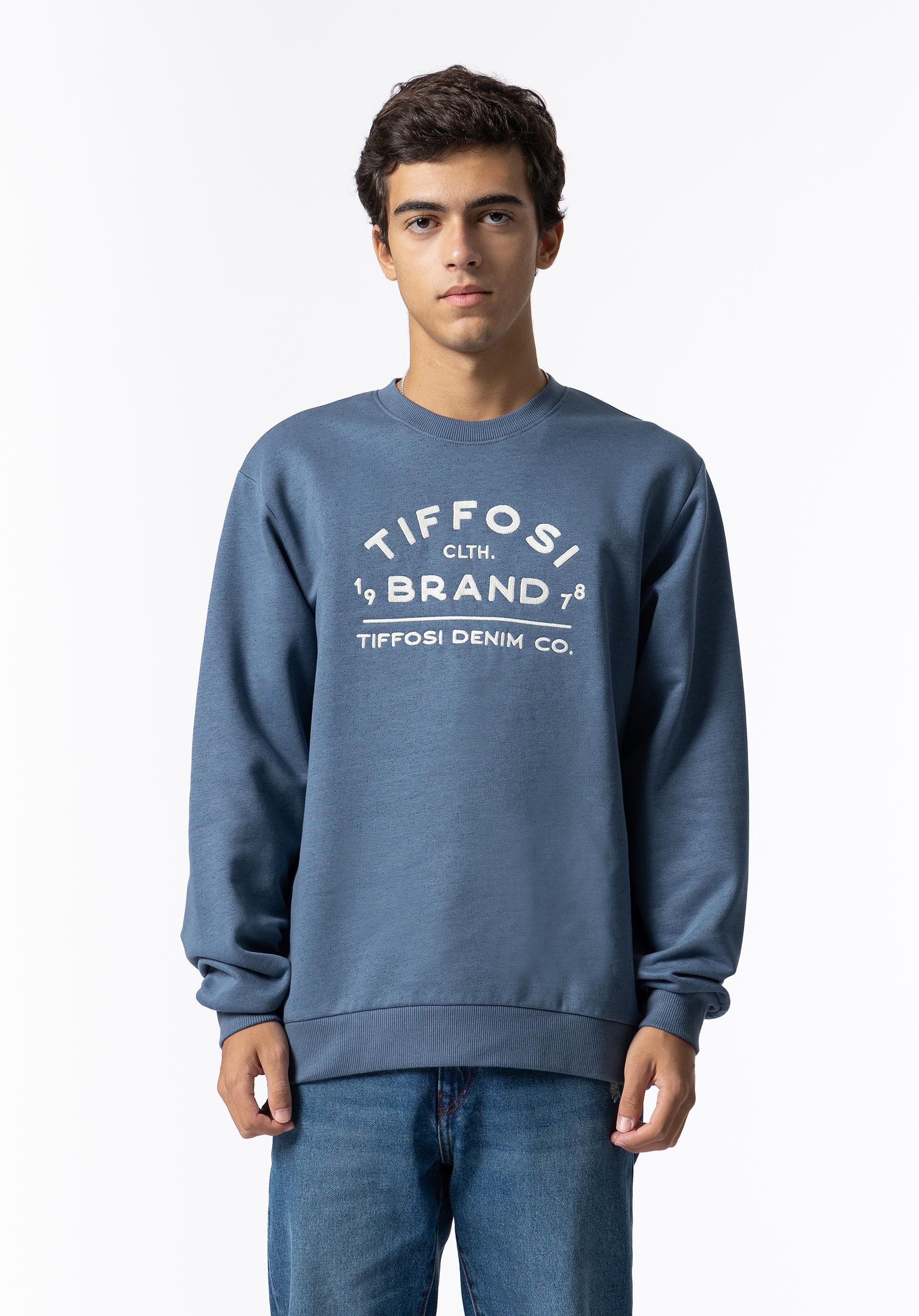 Sweatshirt com Bordado Frontal
