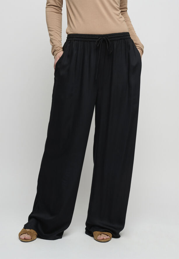 Moshi Moshi Mind sea pants silky Black