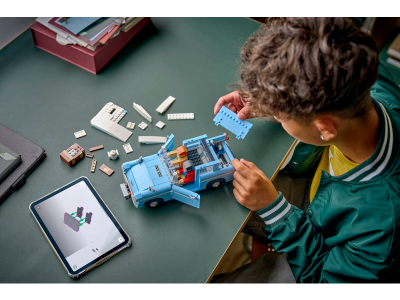 LEGO Betoverde vliegende Ford Anglia™ (76470)