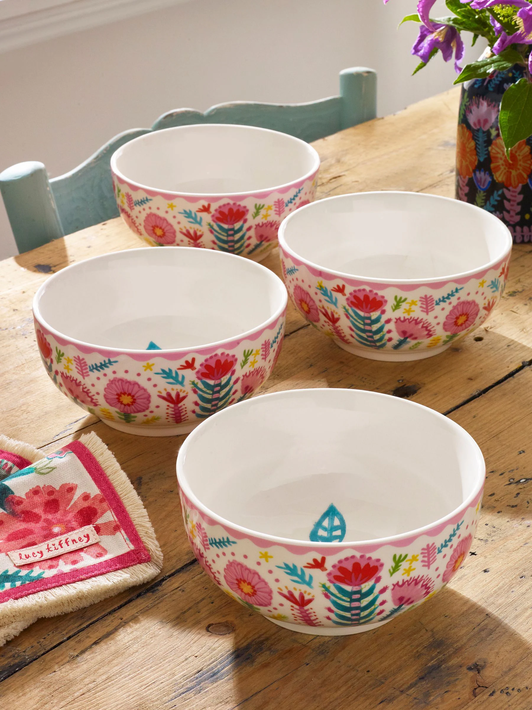 Lucy Tiffney - Set van 4 ontbijtkommen