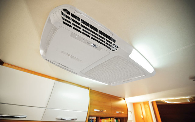 Dometic FreshLight 2200 Dachklimaanlage mit Dachfenster 2.200 W